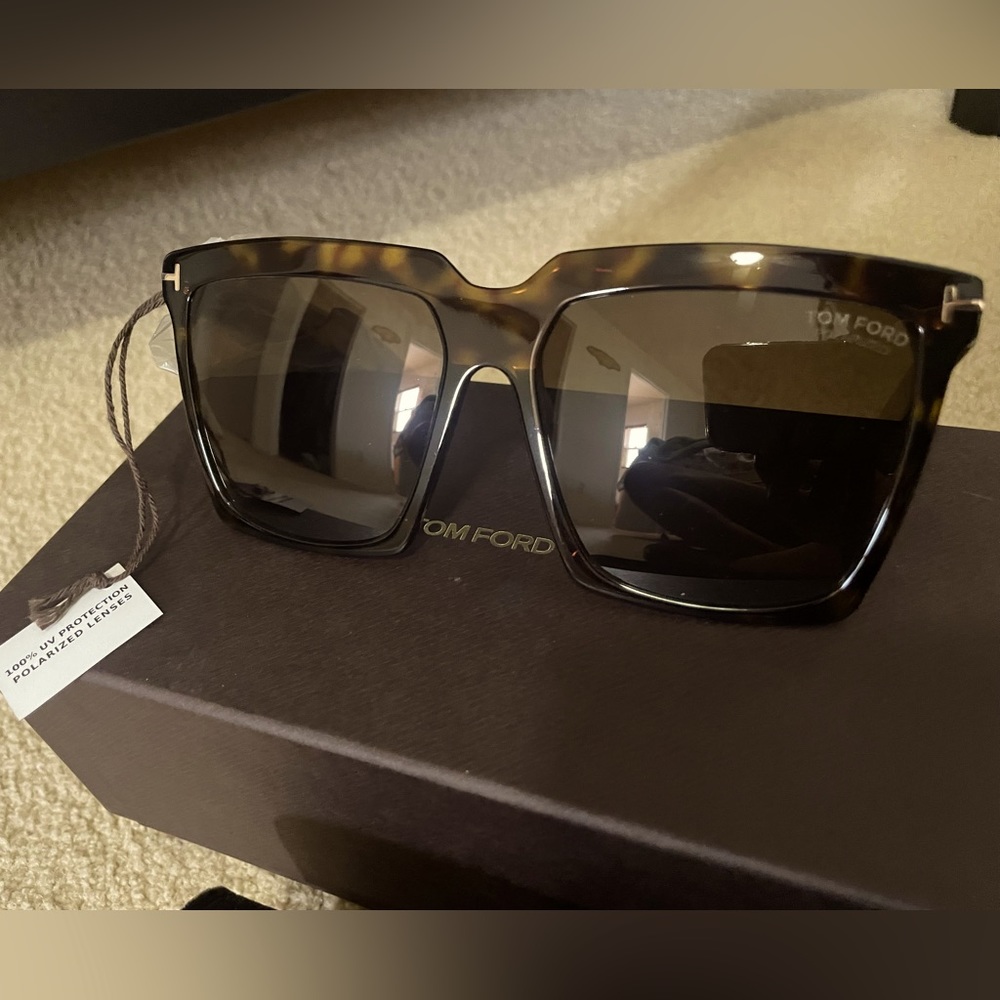 Tom Ford Havana gradient polarized sunglasses